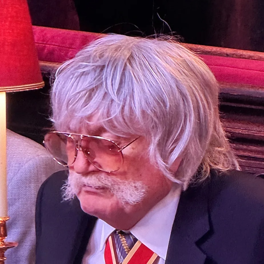 Sir Karl Jenkins na coroação do rei Charles III 