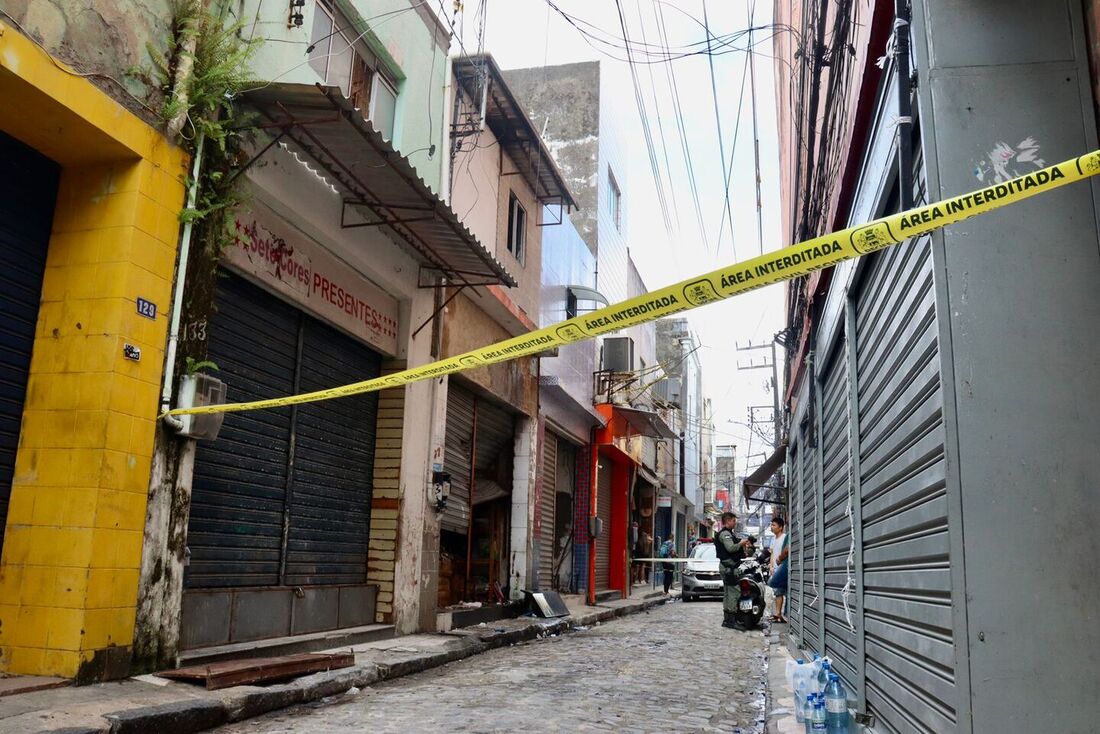 Incêndio na Rua do Nogueira, no Bairro de São José