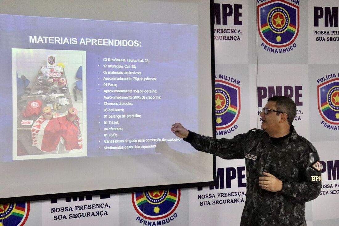 Policiais Militares da Radiopatrulha desarticulam torcida organizada Fanáutico e apreendem armas de fogo, drogas e explosivos