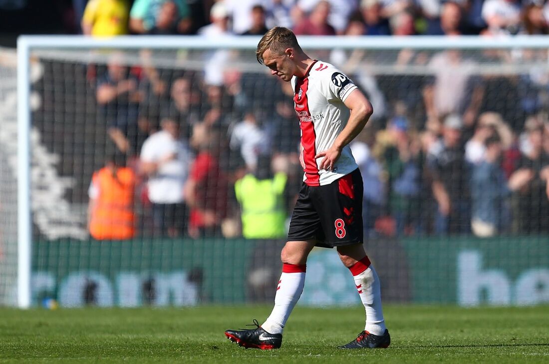 Liverpool empata com Fulham na estreia do Campeonato Inglês - Folha PE