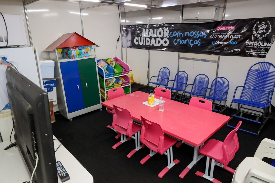 Espaço "Stand Social", no São João de Petrolina, é dedicado para os filhos dos vendedores