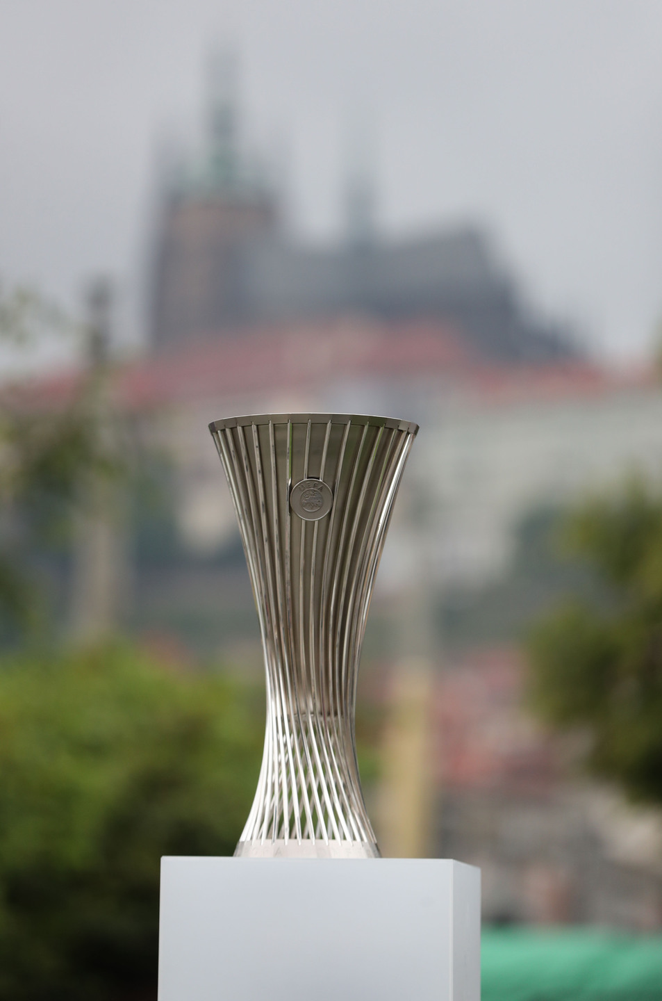 West Ham e Fiorentina decidem a taça no Estádio Fortuna Arena, em Praga, na República Checa 