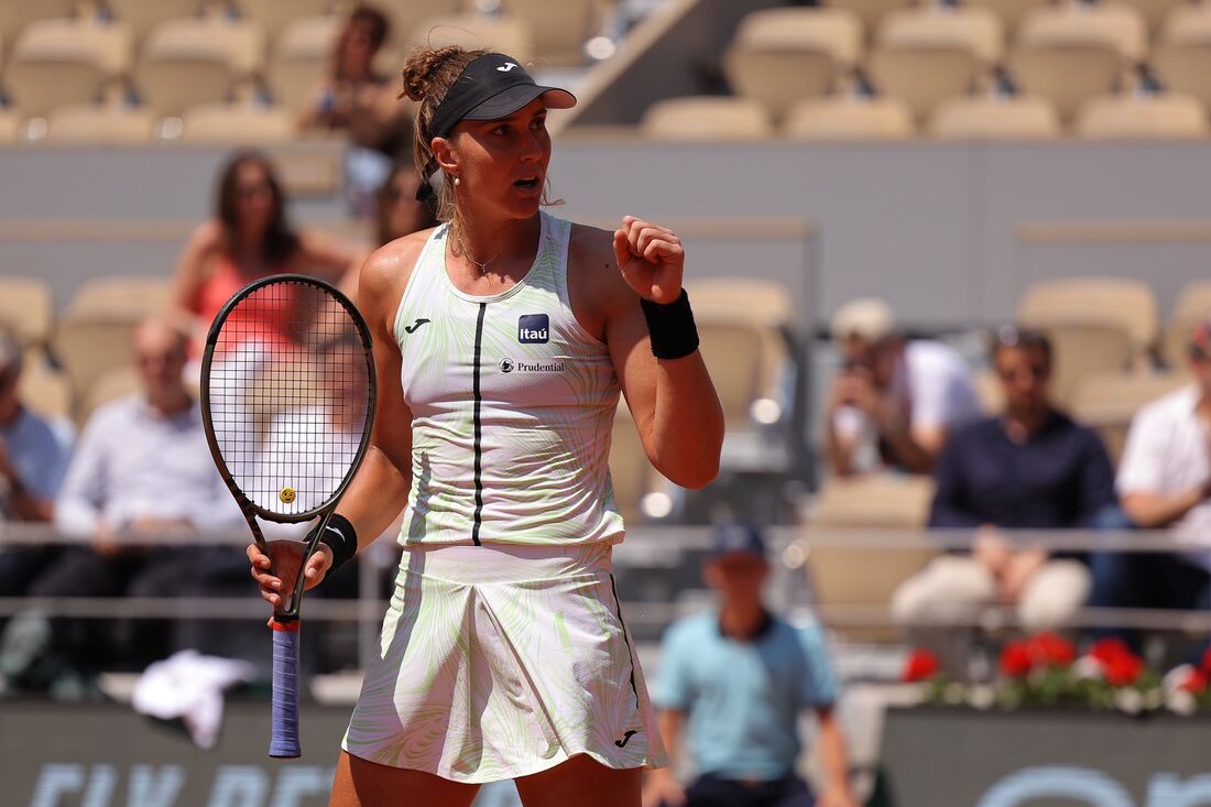 Bia Haddad venceu único jogo contra Iga Swiatek, adversária em Roland  Garros