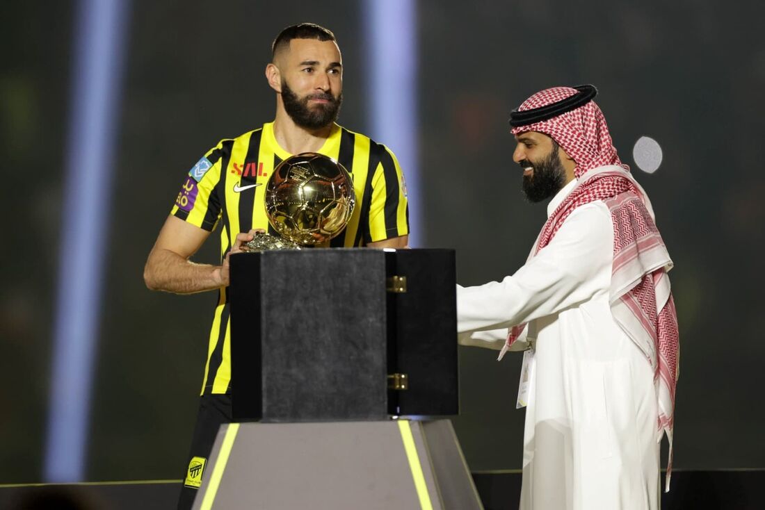 Benzema Oficialmente Apresentado No Al Ittihad Gosto Da Ambi O E   33hq7wd Preview 1 