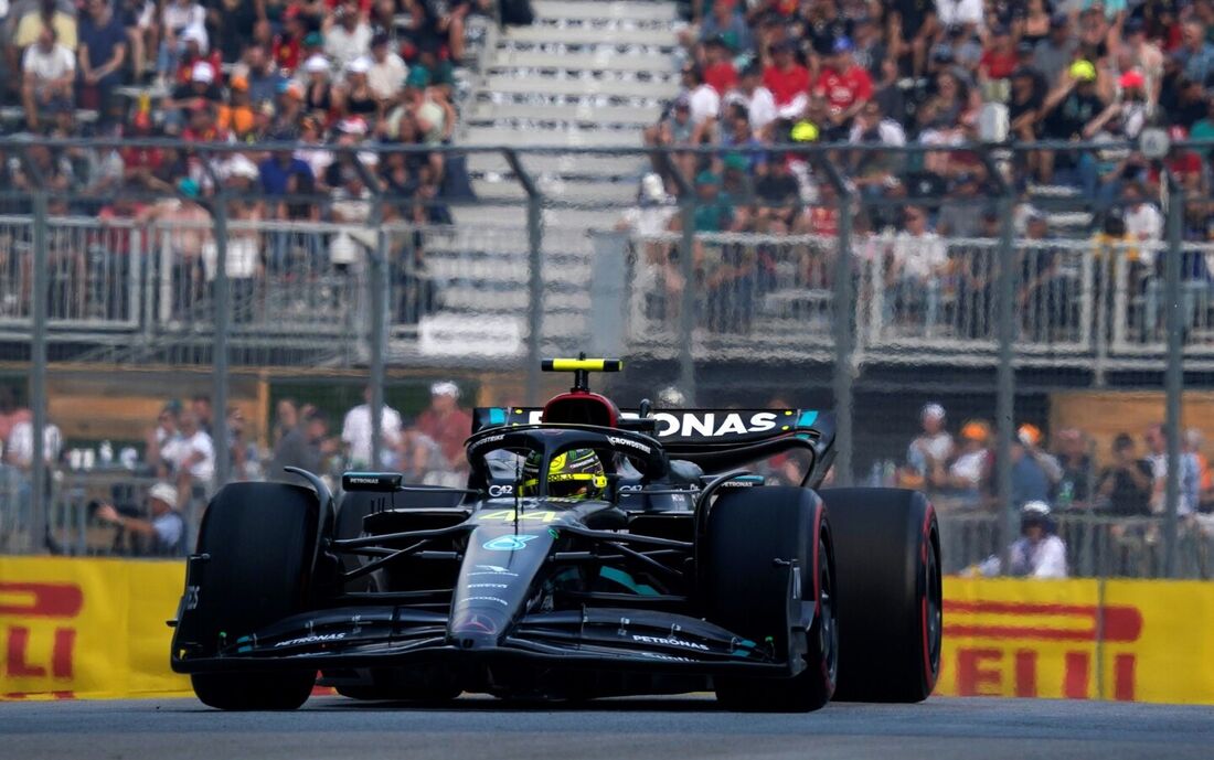 F1: sob forte chuva, Hamilton e Russell dominam 2º treino livre do GP do  Japão