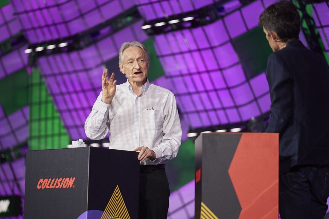 Psicólogo cognitivo britânico-canadense e cientista da computação Geoffrey Hinton