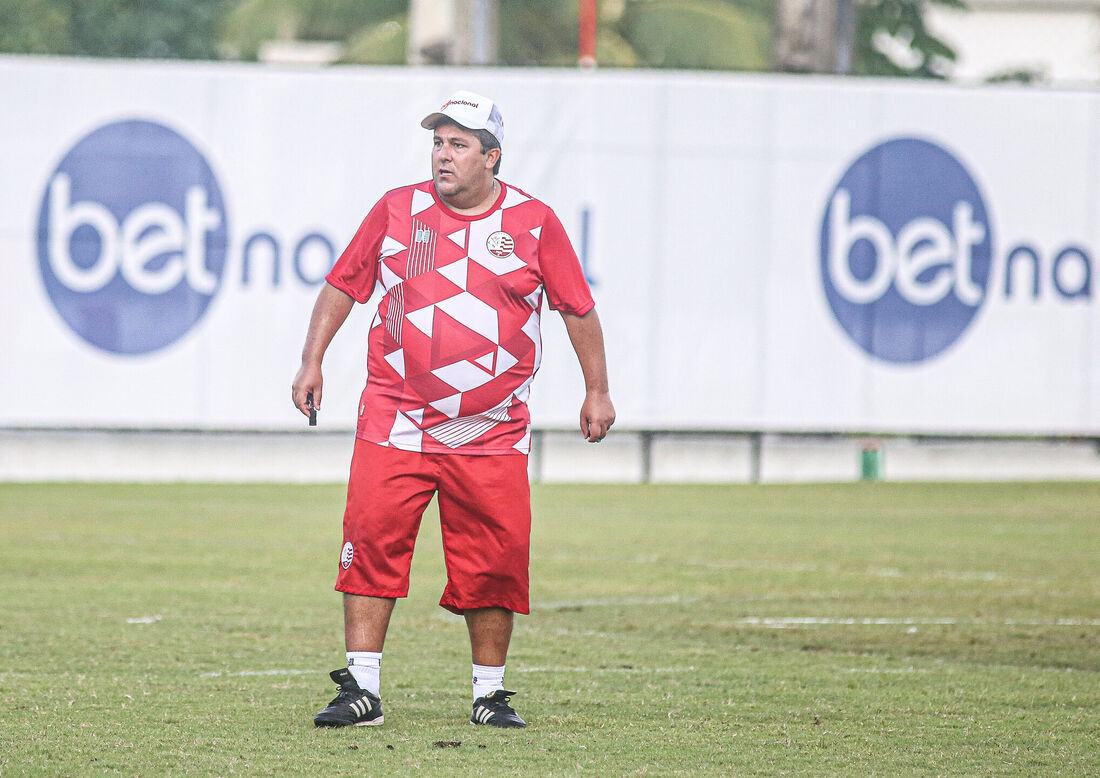 Fernando Marchiori, técnico do Náutico