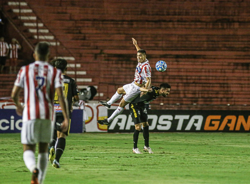 Solidez defensiva do Náutico tem ajudado clube na Série C