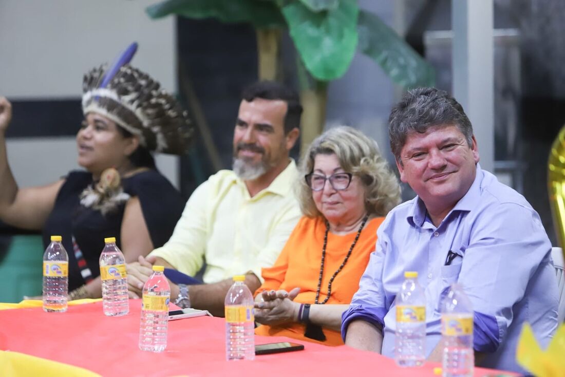 João Fernando, Dora Pires e Sileno Guedes, no ato de filiação