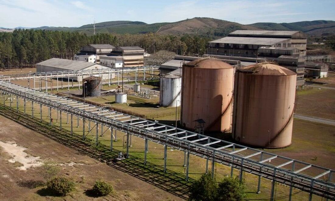 Barragem em antiga mina de urânio em Minas 