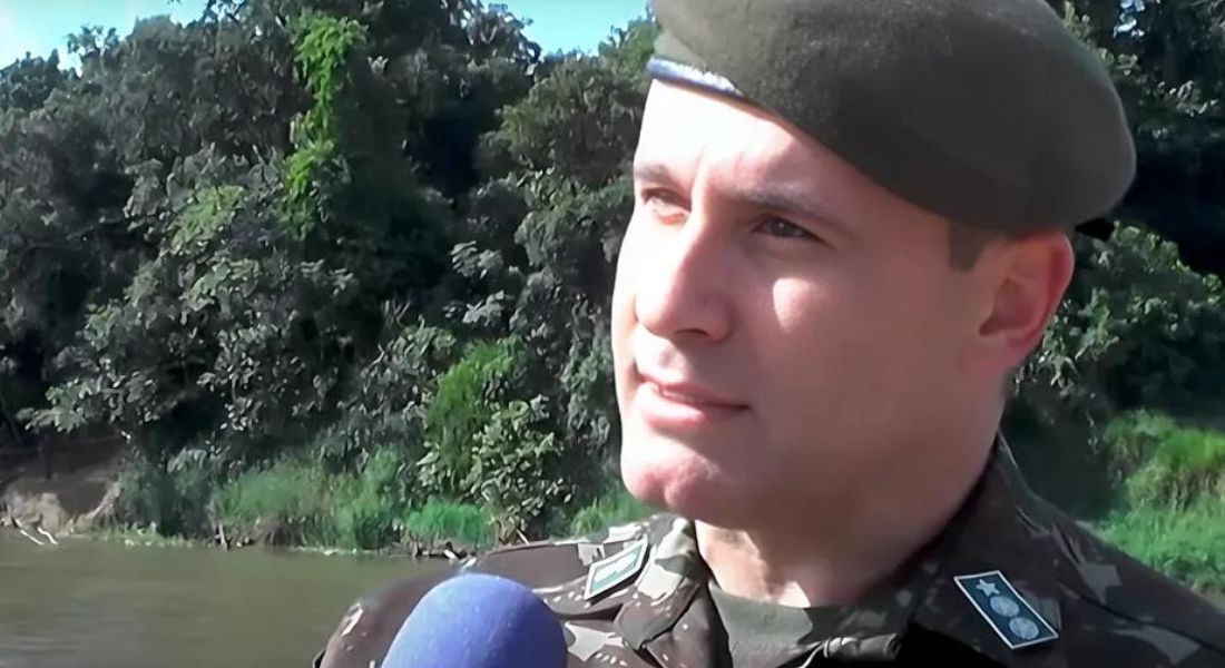 Lawand em entrevista a site especializado sobre as primeiras brasileiras autorizadas buscar a carreira militar bélica 