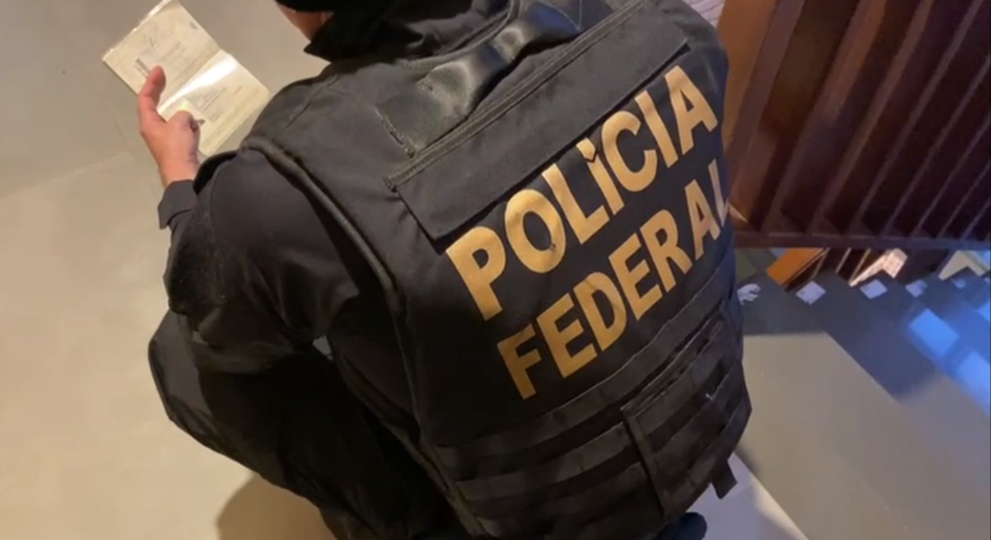 Operação da PF cumpre mandados em Pernambuco