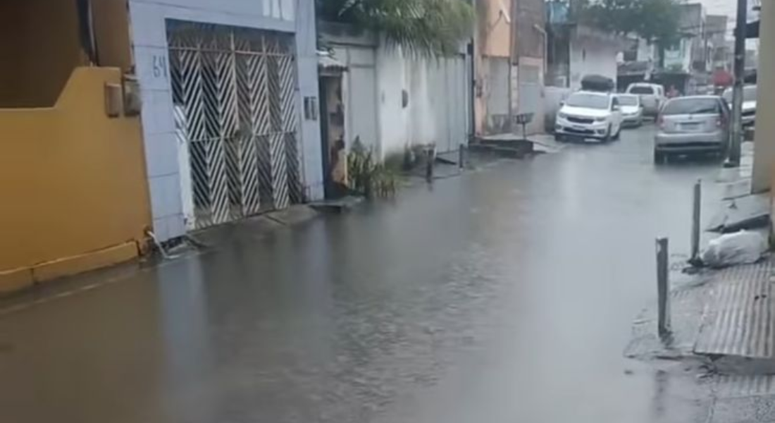 Alagamento causado pelas chuvas em Ipojuca