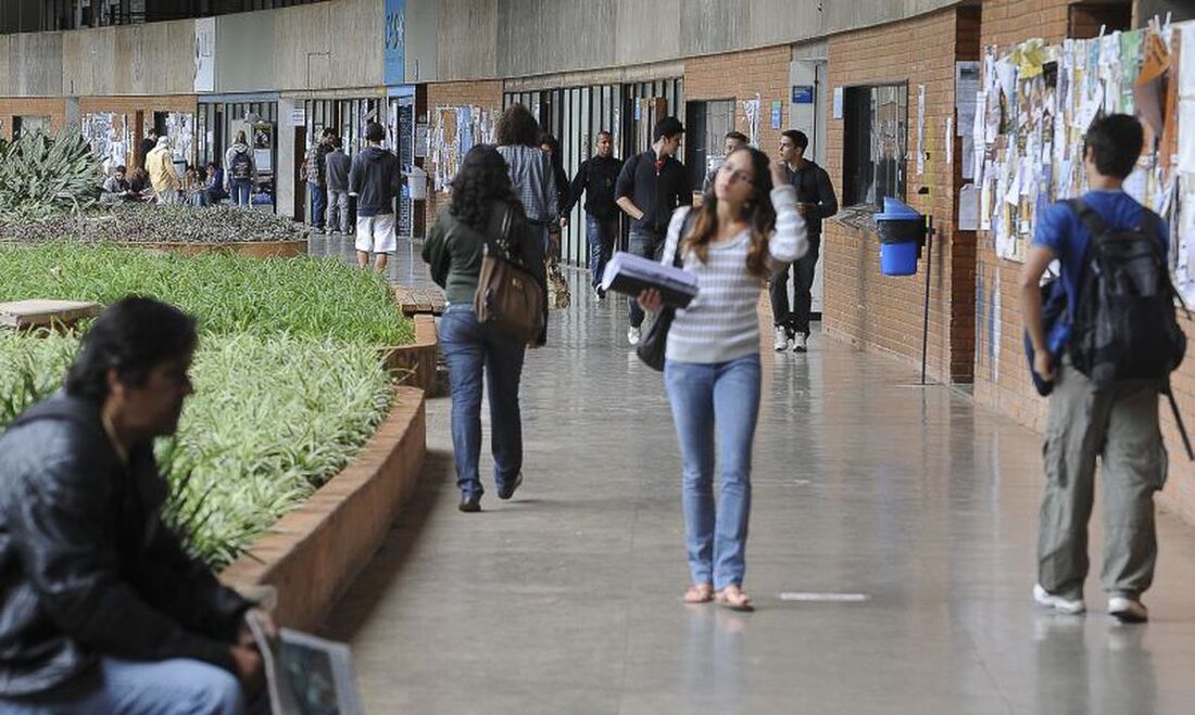 Estudantes na Universidade de Brasília (UnB) 