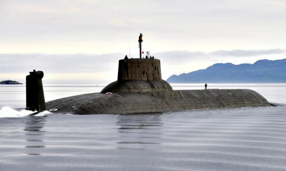 Submarino nuclear Dmitri Donskoi da classe Typhoon 