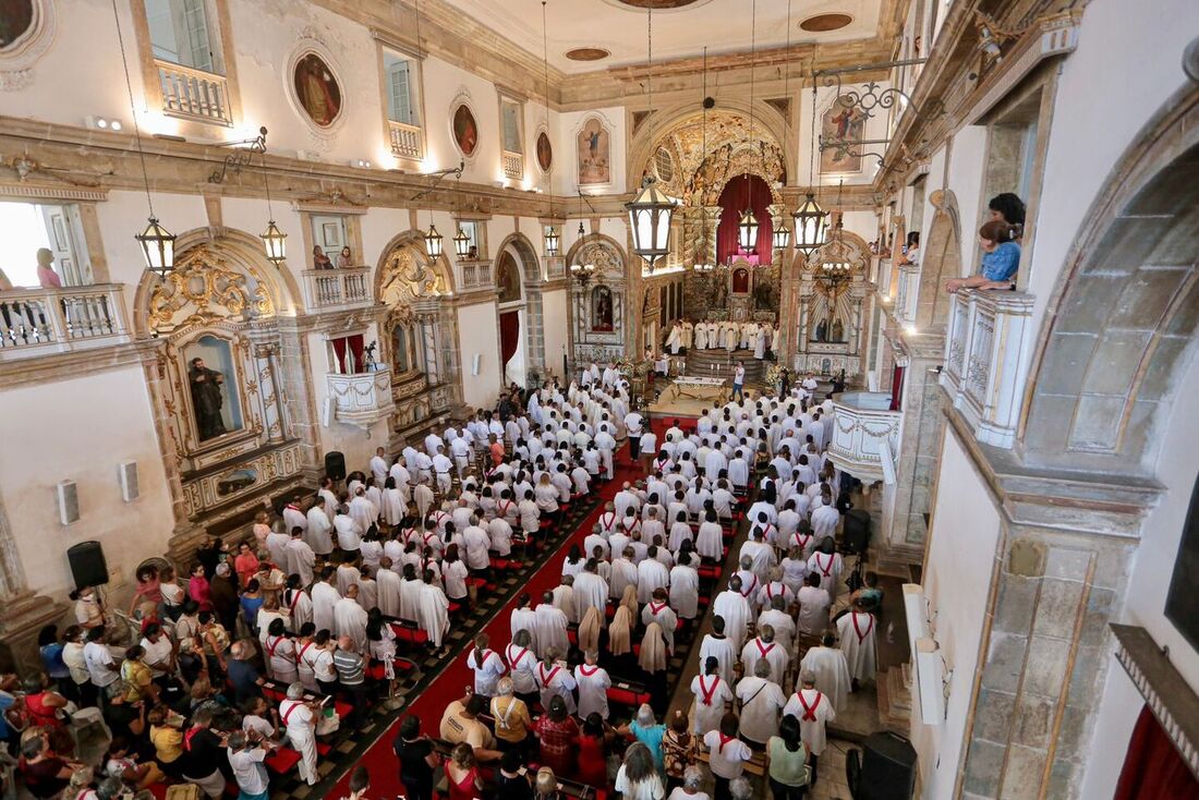 Celebração acontece na Igreja Madre de Deus, no Bairro do Recife