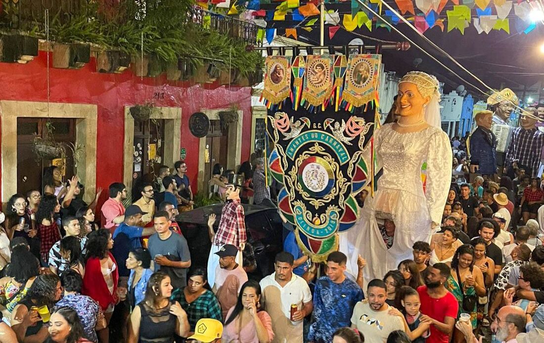 Desfile junino dos Amantes do Carnaval