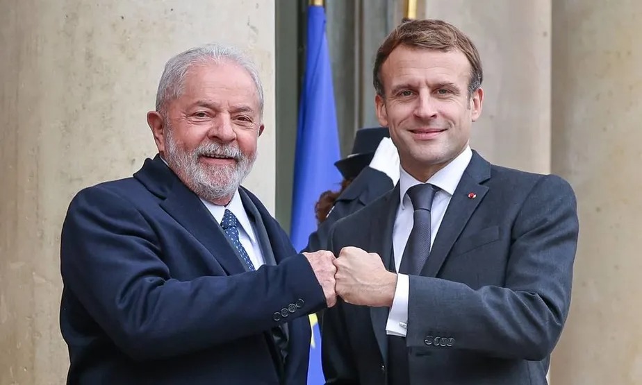 Lula e Macron em Paris em 2021