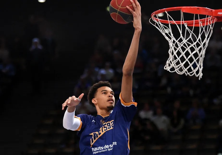 Wembanyama vindo! Veja qual o atleta mais alto da NBA - Lance!