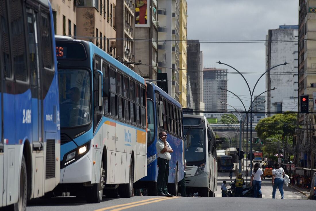 Paralisação de rodoviários pode deixar 1,8 milhão de passageiros sem ônibus