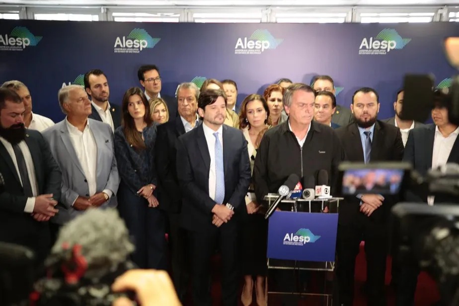 Jair Bolsonaro em coletiva de imprensa após reunião do PL na Alesp 