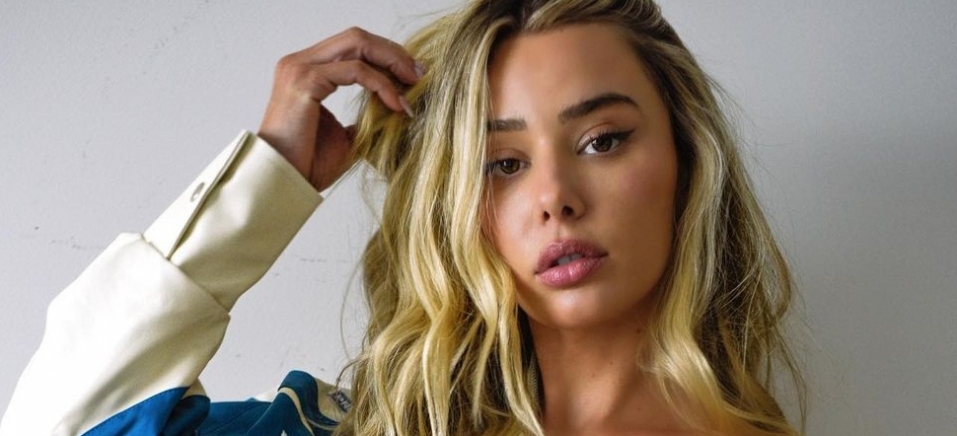 Modelo Celeste Bright