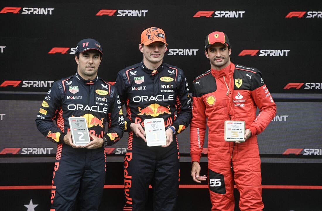 Sergio Pérez, Max Verstappen e Carlos Sainz: o pódio da F1 Sprint na Áustria