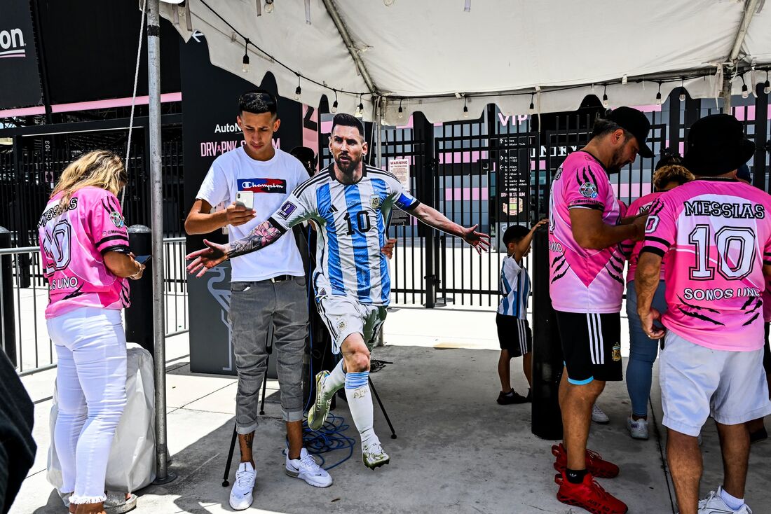 Messi nos EUA: Qual é o time que fez oferta para o craque?