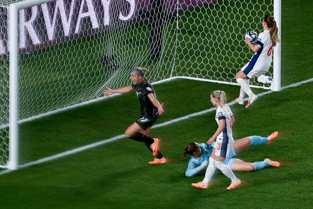 Jogo de abertura da Copa do Mundo Feminina é o maior público da história do  futebol na Nova Zelândia