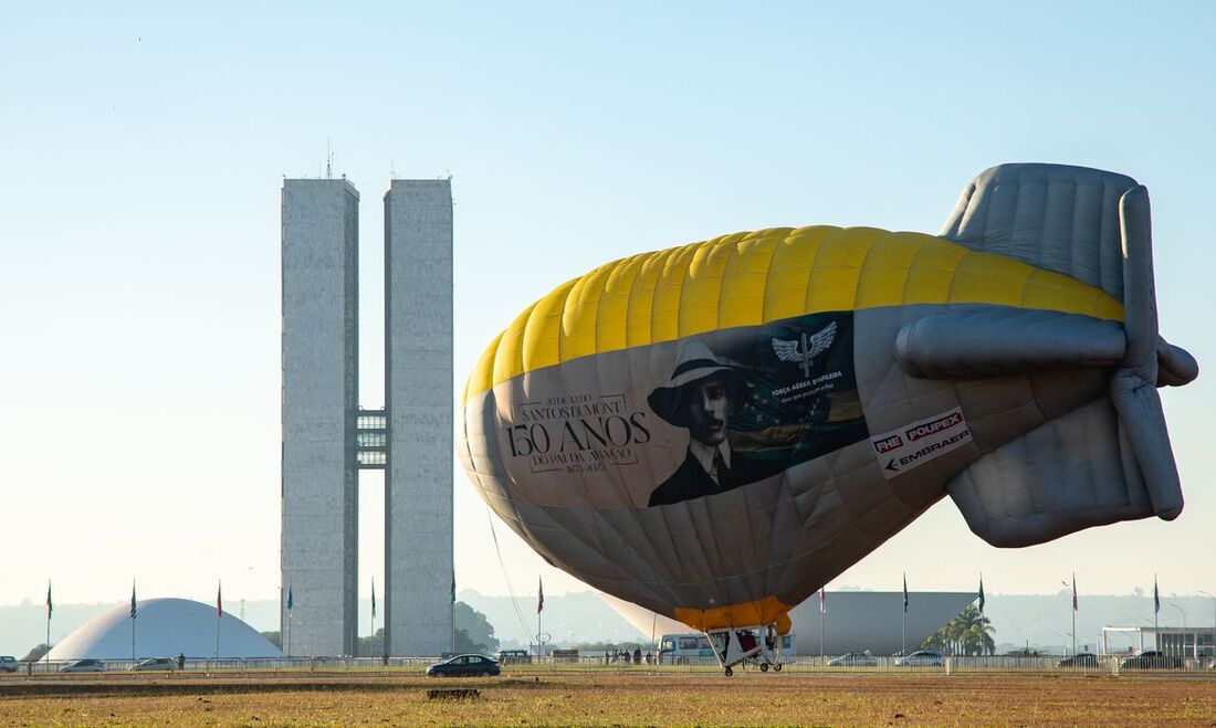 150 anos do nascimento do pai da aviação e patrono da Aeronáutica