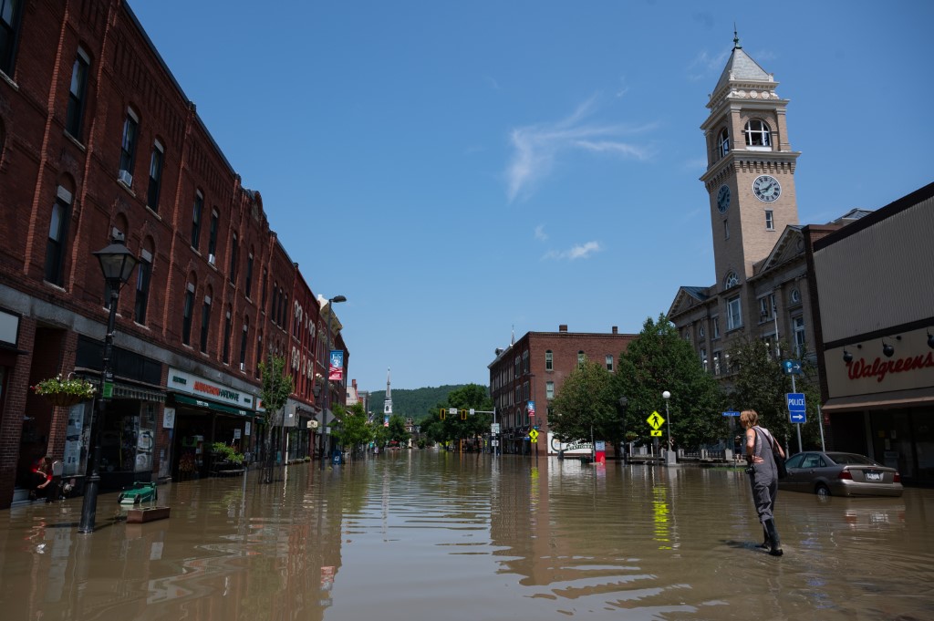 Um dilúvio surpreendente em Vermont, que frequentemente encabeça as listas de "melhores estados para se viver para evitar as mudanças climáticas"