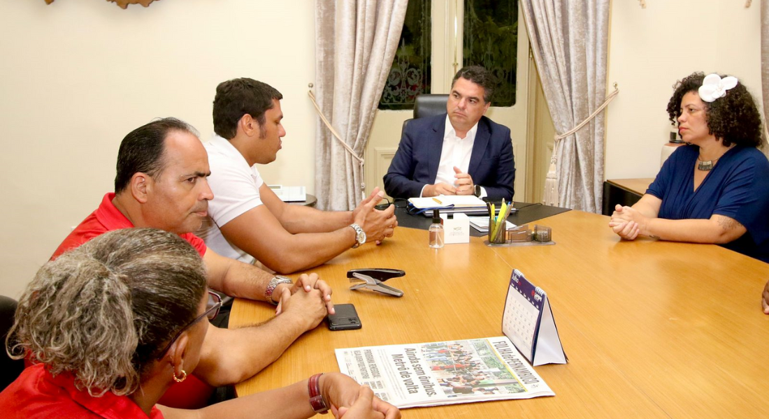 Reunião dos rodoviários no Palácio do Campo das Princesas, com o secretário da Casa Civil