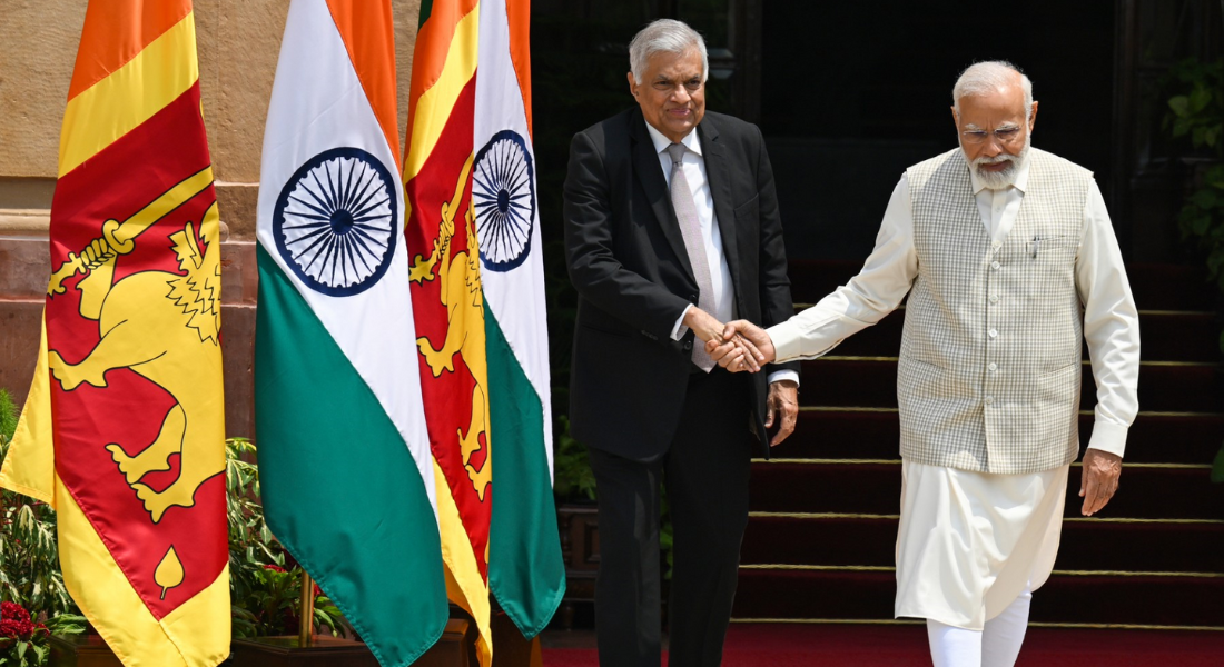 Presidente do Sri Lanka, Ranil Wickremesinghe, e o primeiro-ministro da Índia, Narendra Modi 