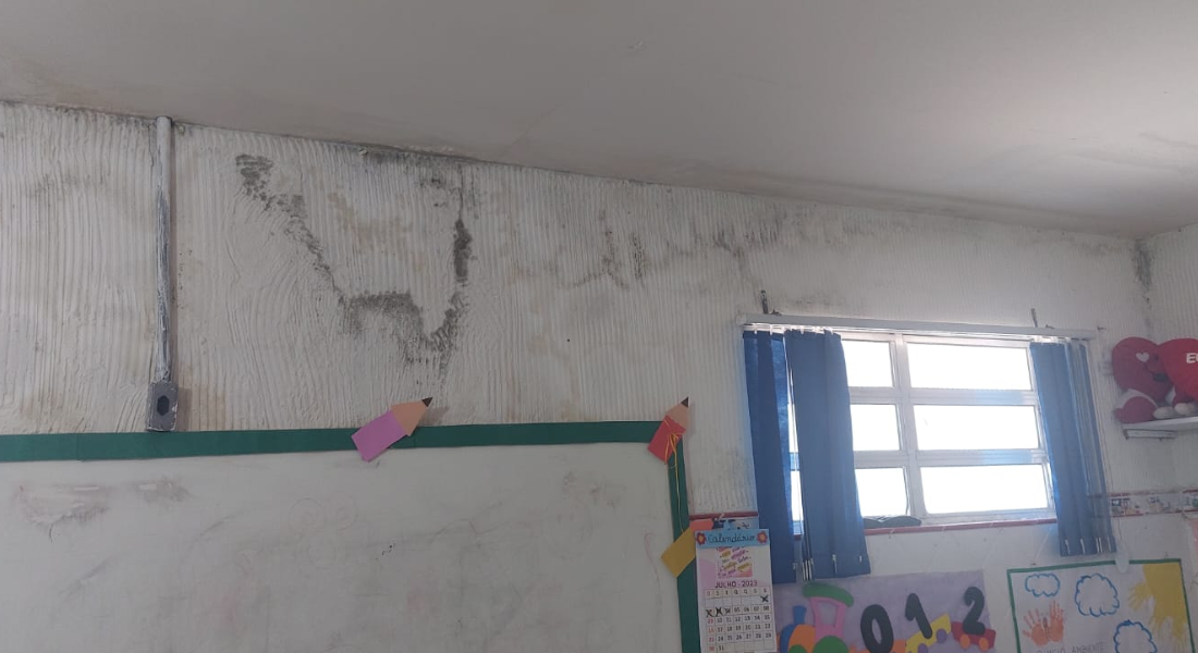 Mofo é encontrado em estrutura de sala de aula em unidade escolar municipal do Paulista