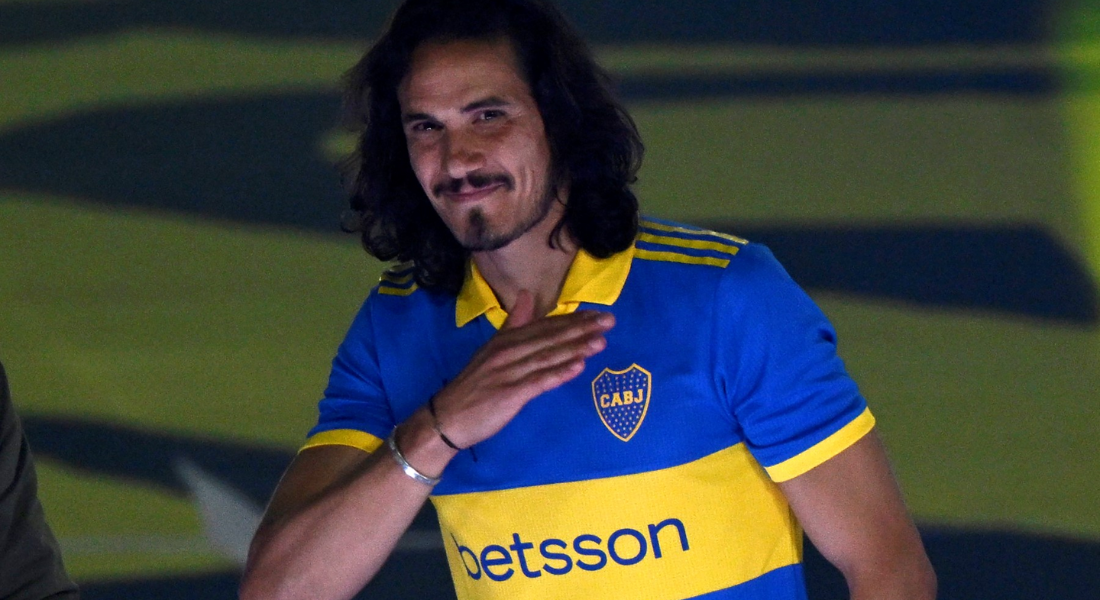 Cavani é apresentado com festa no Boca Juniors