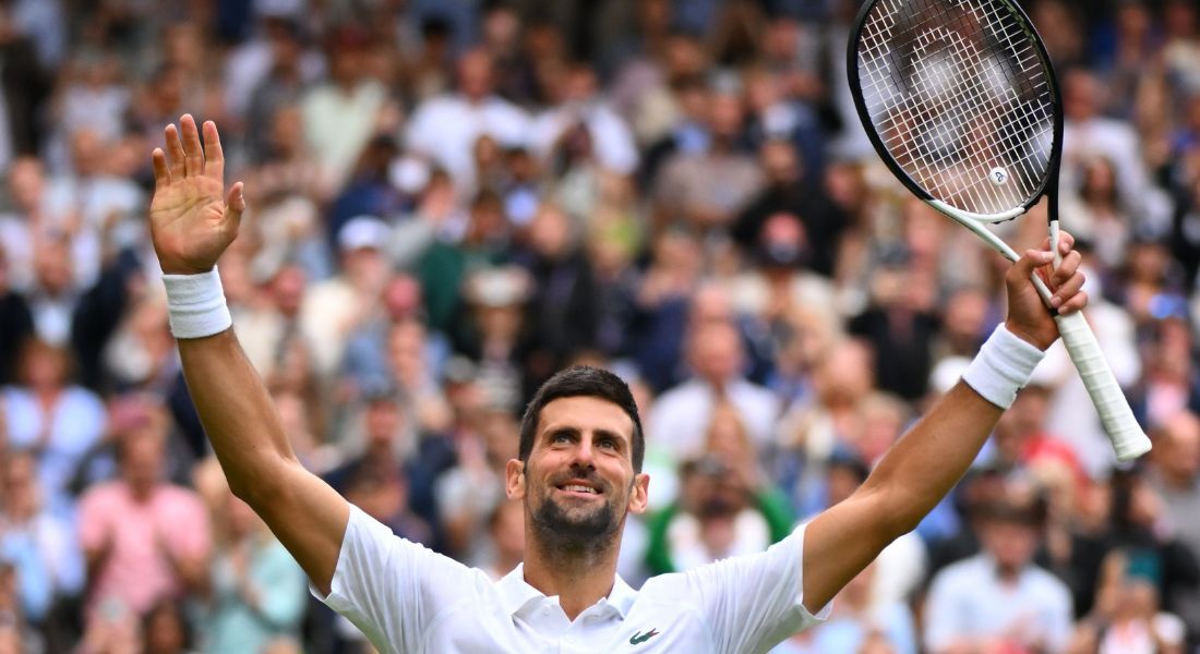 Djokovic bate Nadal pela quinta vez e é campeão em Wimbledon