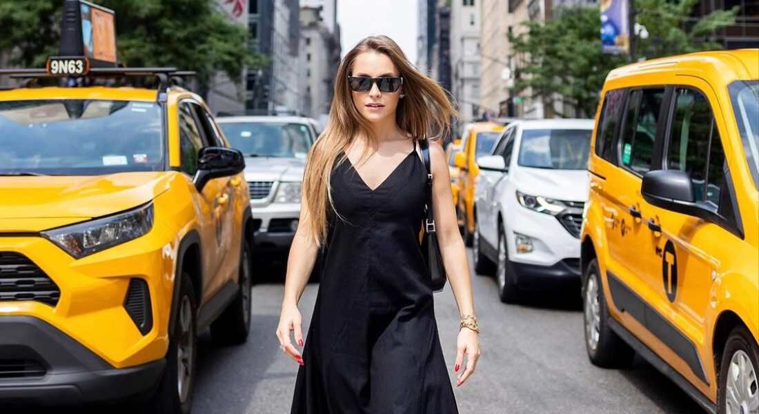 Após fim do noivado, Carla Diaz viajou para Nova York