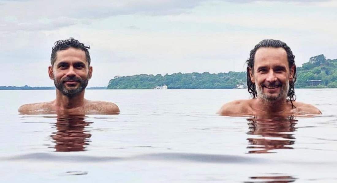 Gabriel Mascaro e Rodrigo Santoro nos bastidores de "Outro lado do céu"