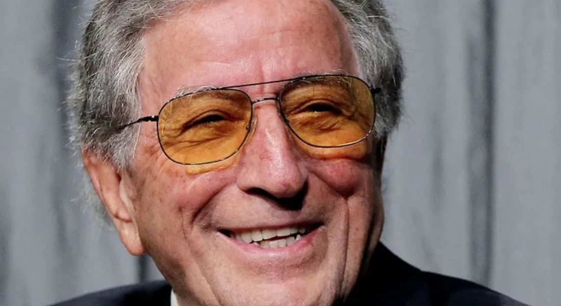 Tony Bennett morre aos 96 anos