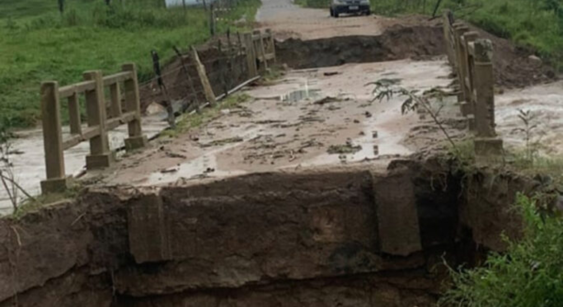 Chuvas causaram destruição na cidade