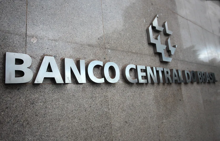 Banco Central mantém taxa de juros em 13,75% pela sexta vez consecutiva 