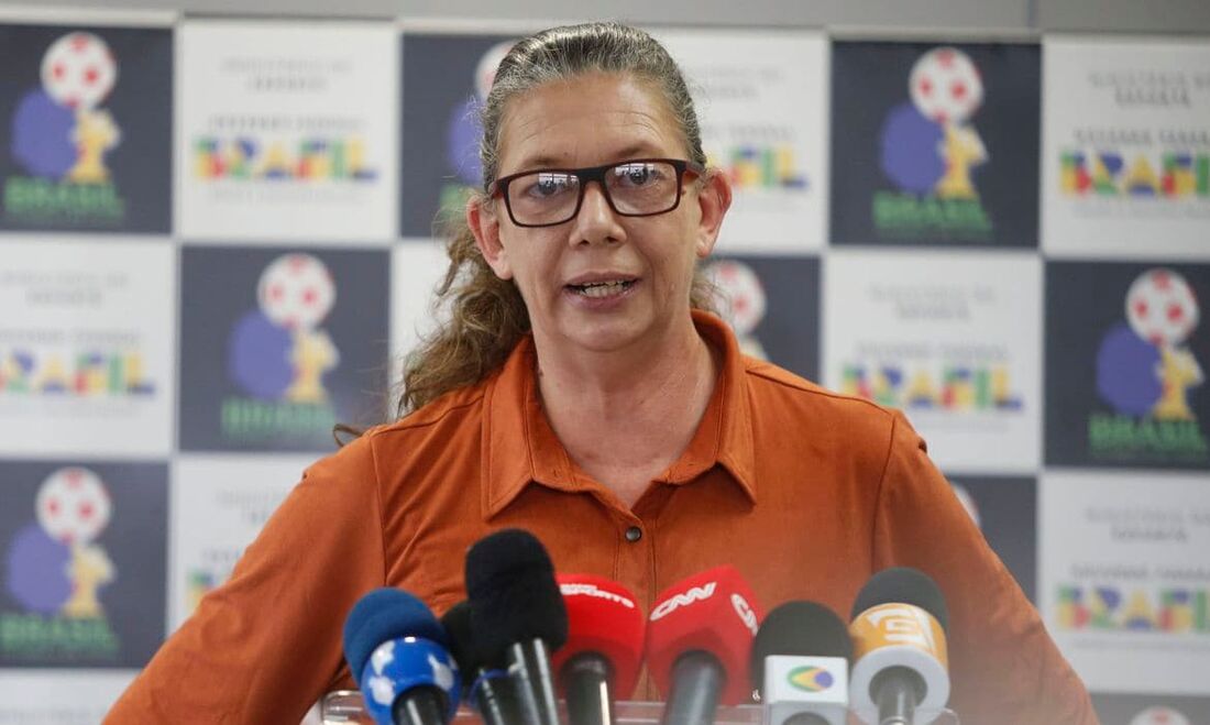 Ana Moser, Ministra dos Esportes