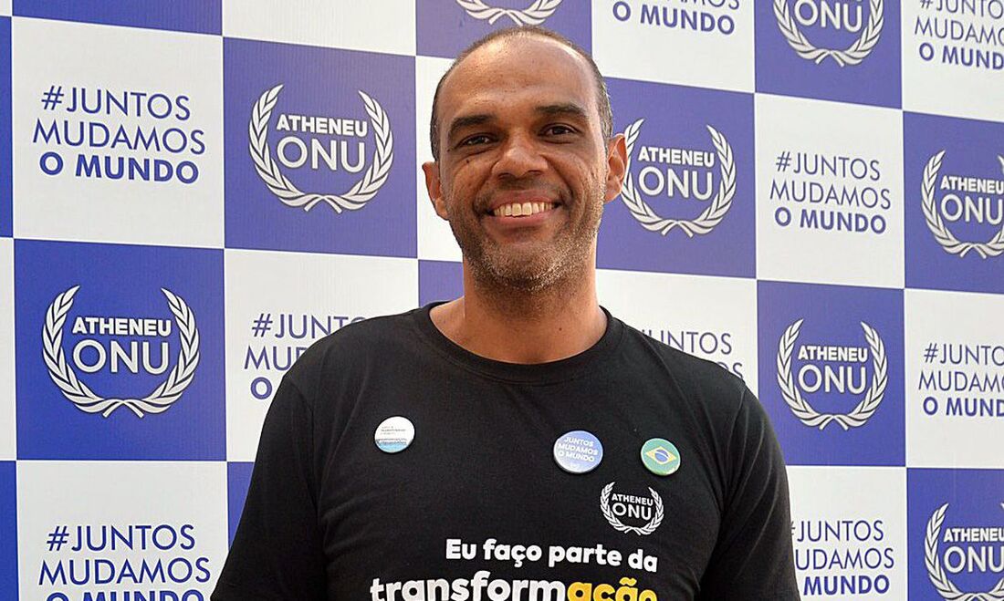 Professor Yuri Norberto