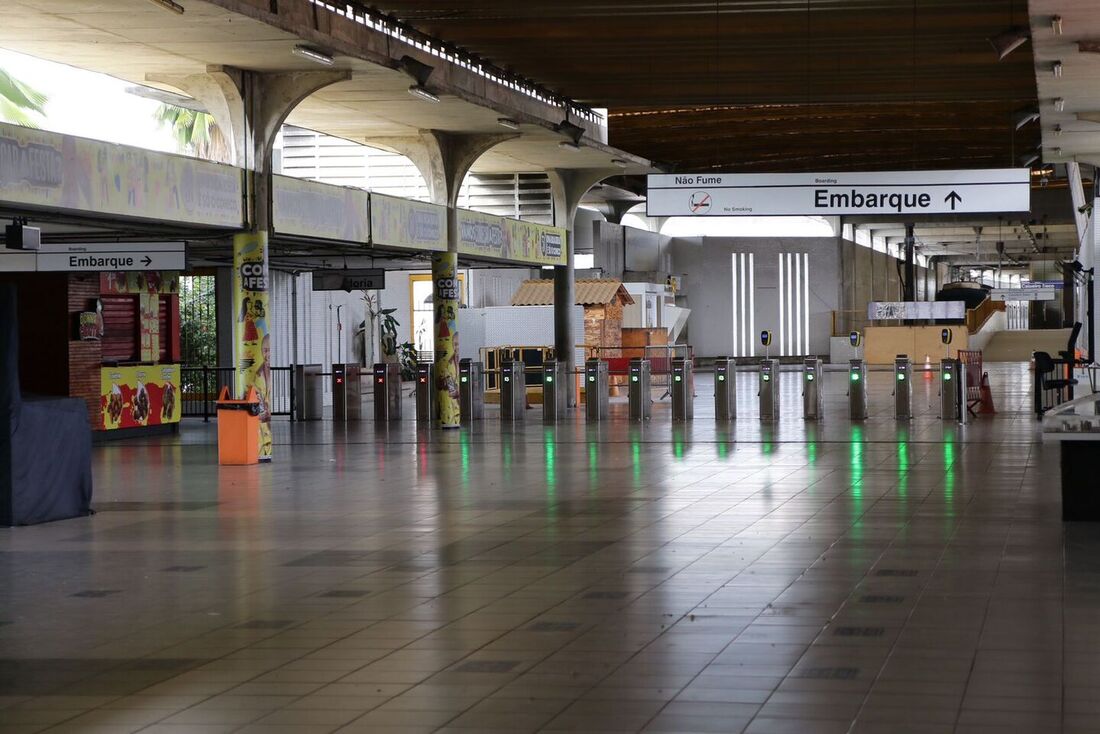 Metrô e ônibus não funcionarão nesta quarta-feira (26)