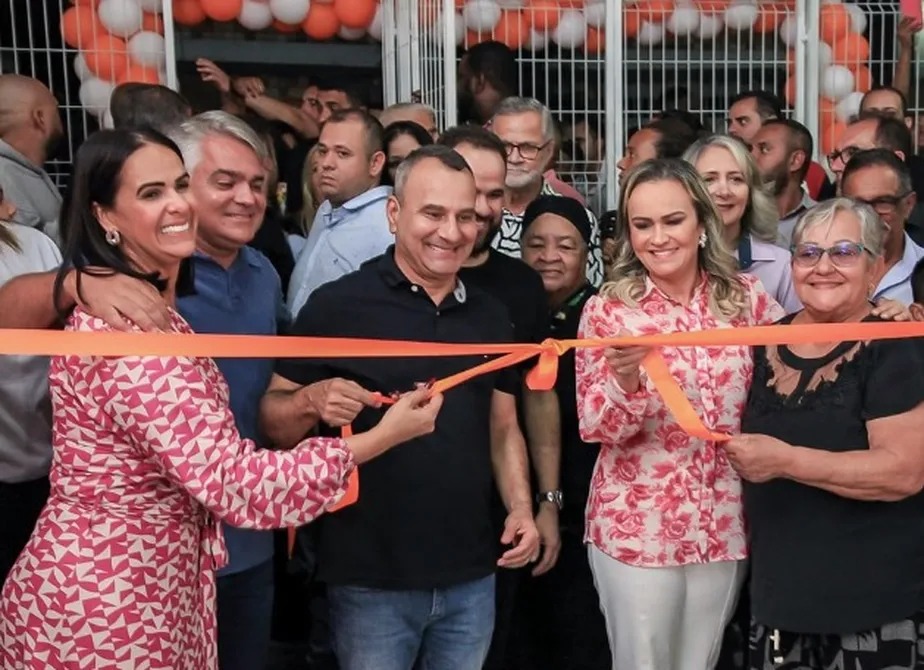 Waguinho e Daniela Carneiro participam de inauguração de creche em Belford Roxo 