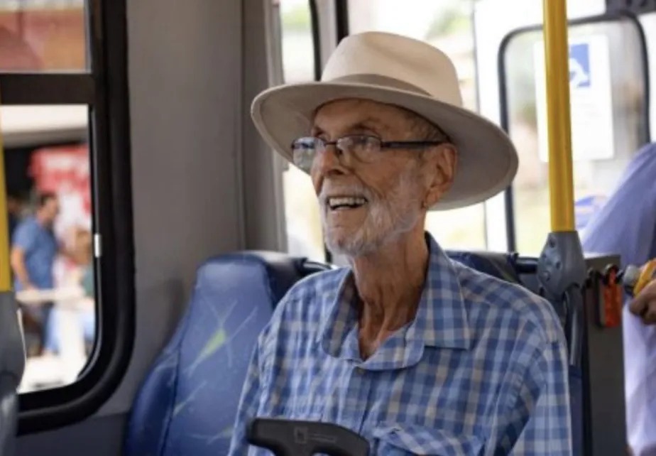 Prefeito de Cabo Frio, José Bonifácio, morre aos 78 anos 