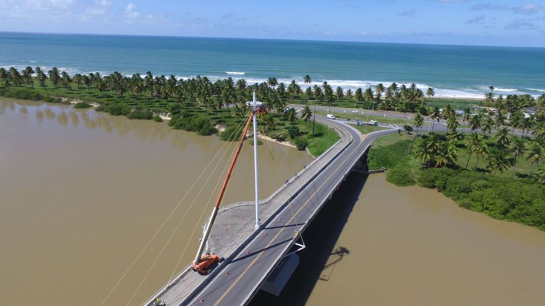 Ponte do Paiva liga Jaboatão ao Cabo de Santo Agostinho