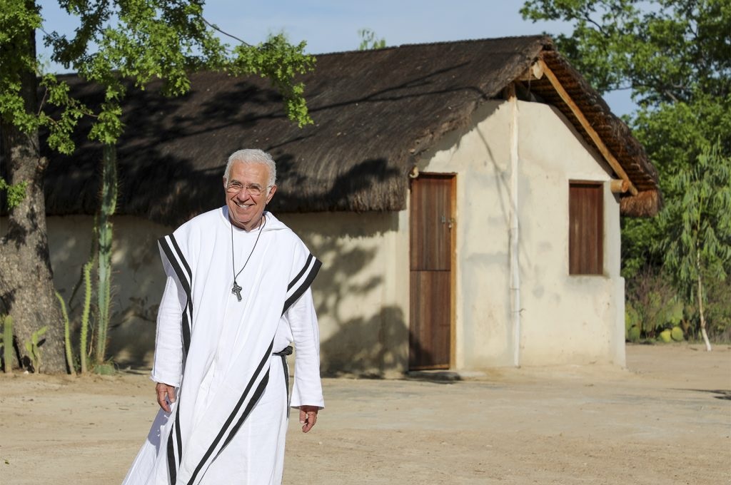 Padre Airton Freire deixa presidência da Fundação Terra