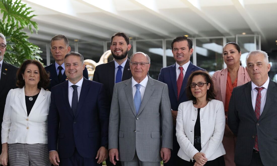 Participantes da reunião interministerial preparatória, no Palácio Itamaraty