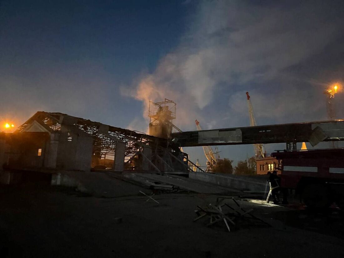  porto romeno de Constanta, tenta se ajustar ao crescente fluxo de grãos ucranianos desviados